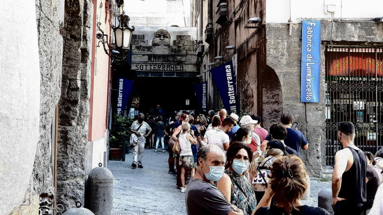Domus Armenio Bed & Breakfast Napoli Dış mekan fotoğraf