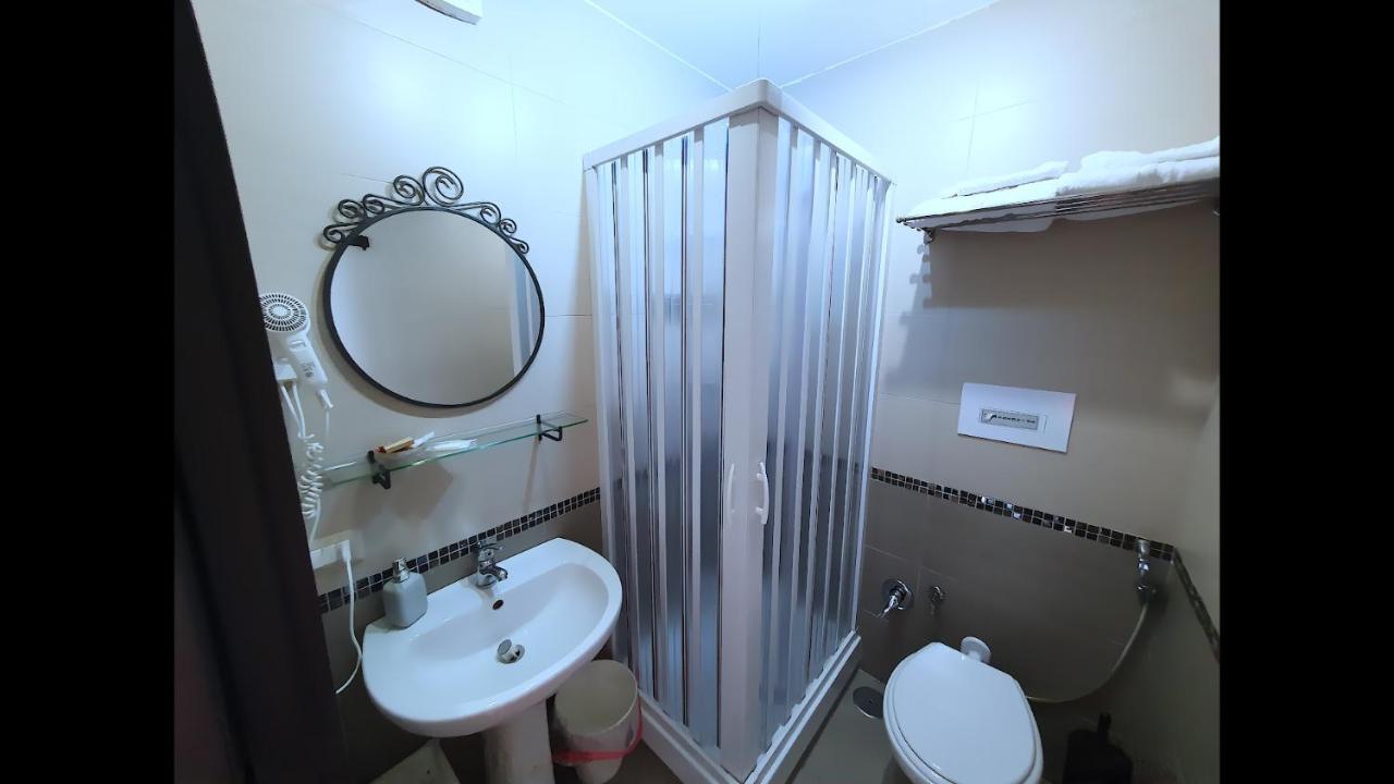 Domus Armenio Bed & Breakfast Napoli Dış mekan fotoğraf